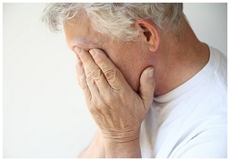 老人視力差失智風險增 白內障應及早治療
